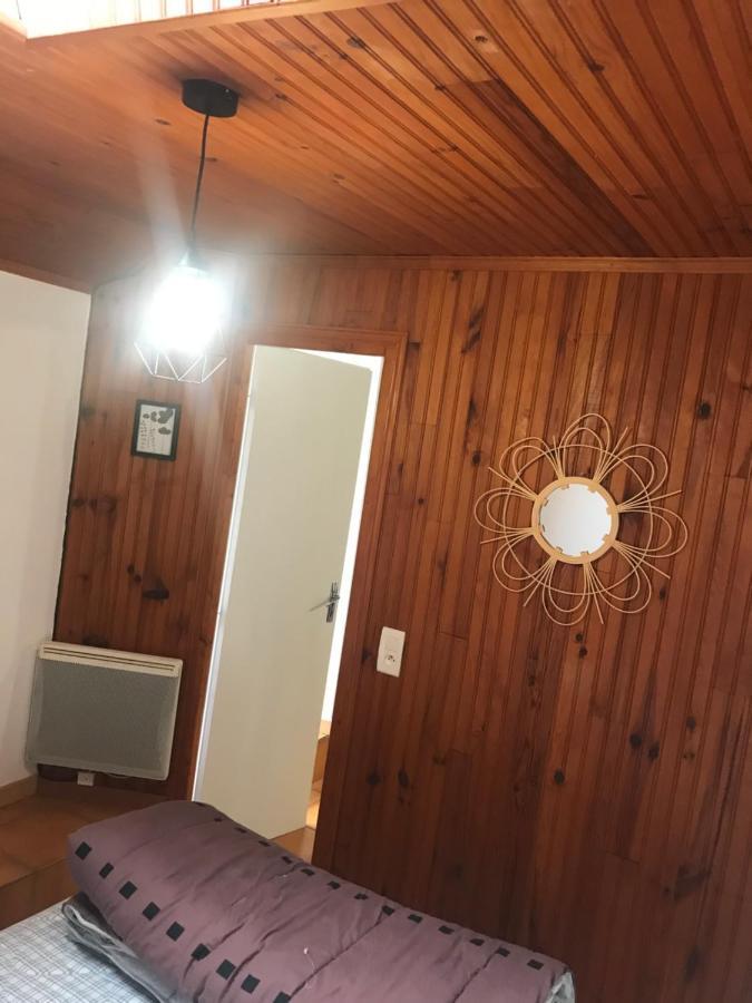 Chez Sarre Apartment Bareilles ภายนอก รูปภาพ